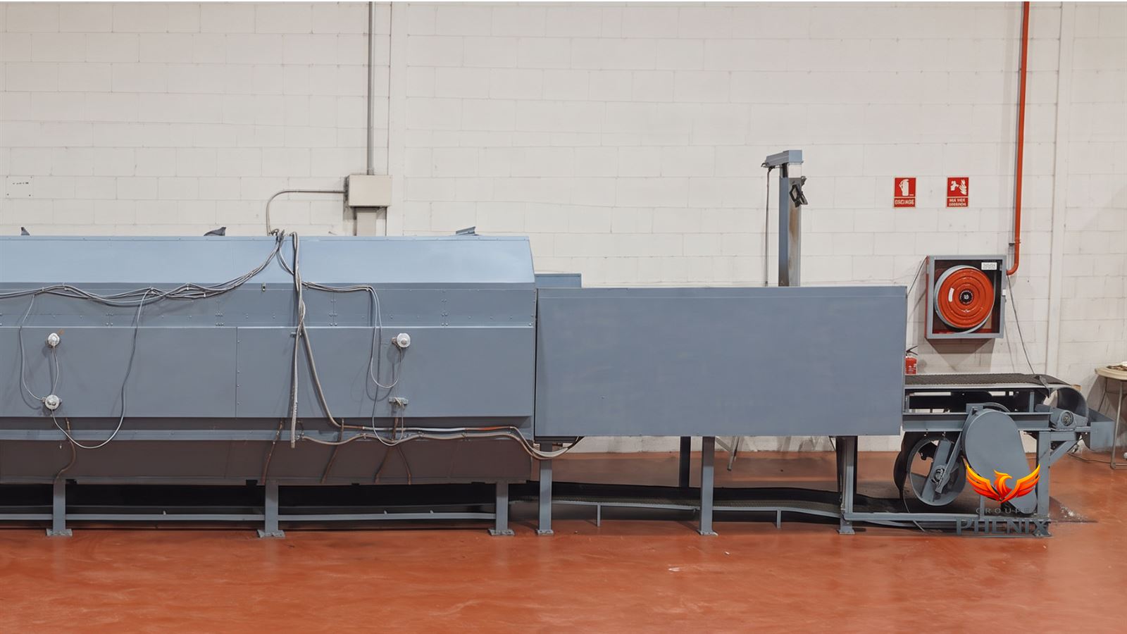 Four tunnel électrique industriel multizone 70 kW – 14,9 m – 1000 °C — vue 3