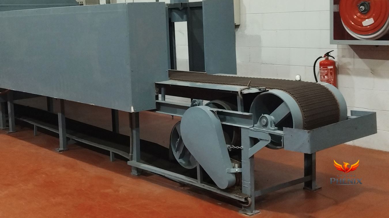 Four tunnel électrique industriel multizone 70 kW – 14,9 m – 1000 °C — vue 4